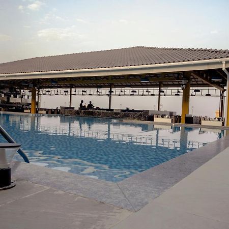 The Gold Beach Resort Daman Dış mekan fotoğraf
