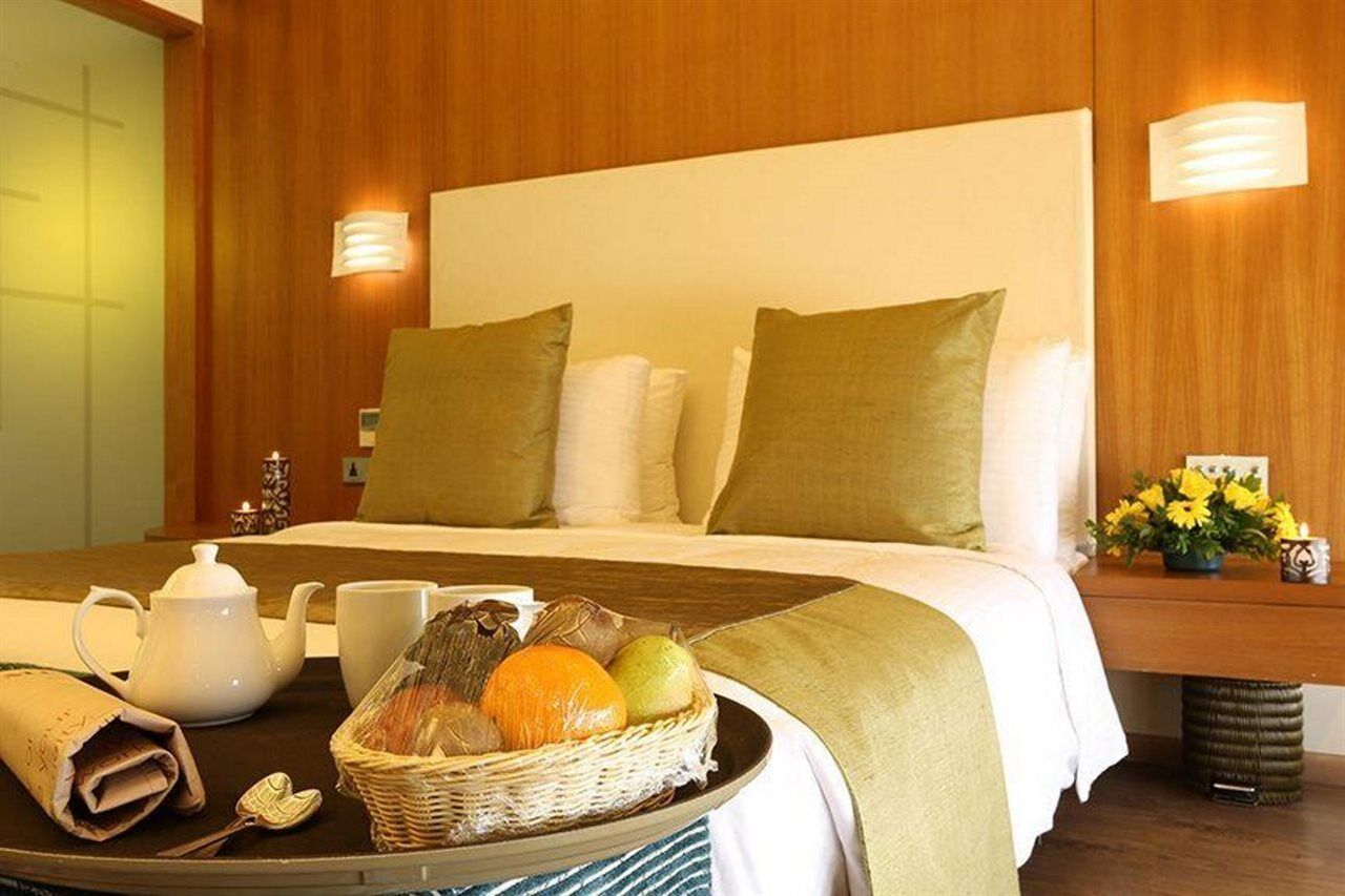 The Gold Beach Resort Daman Dış mekan fotoğraf