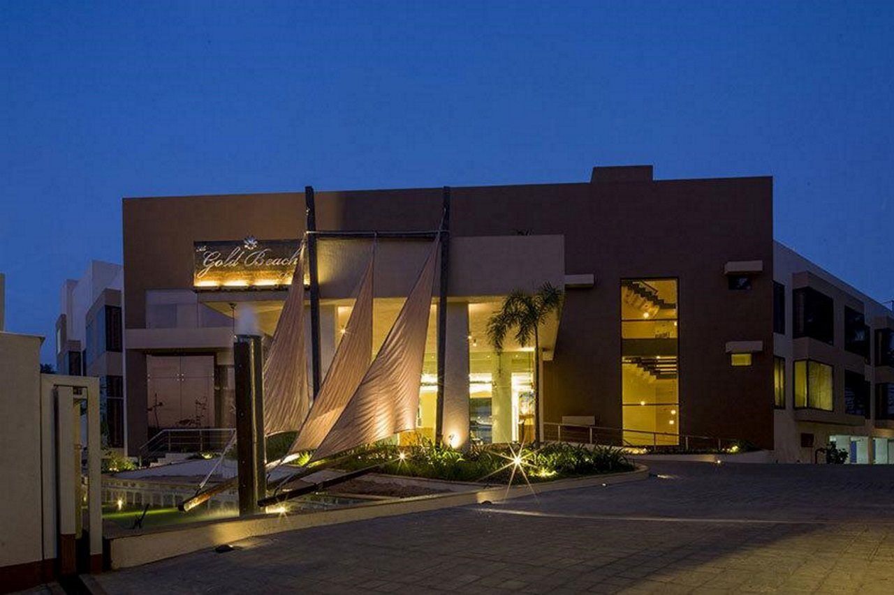 The Gold Beach Resort Daman Dış mekan fotoğraf