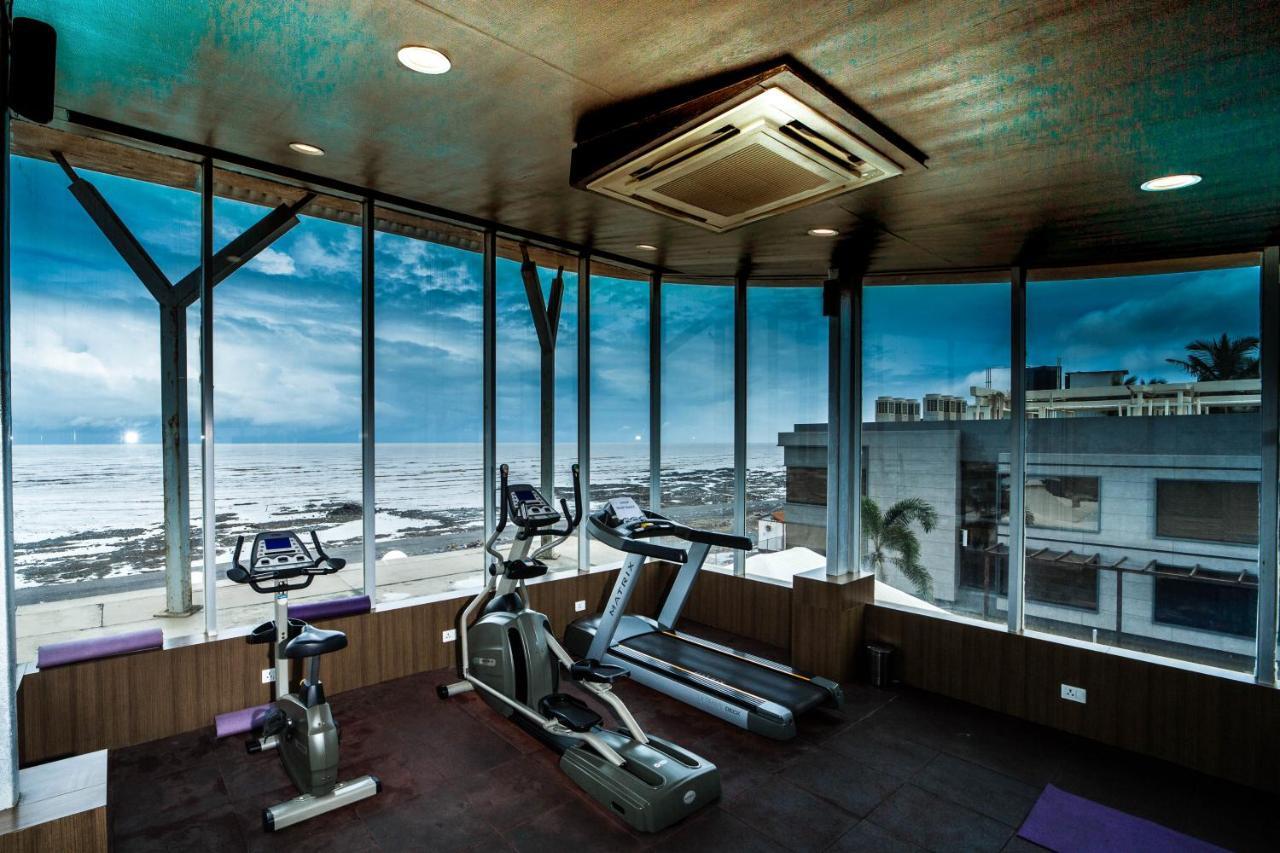 The Gold Beach Resort Daman Dış mekan fotoğraf